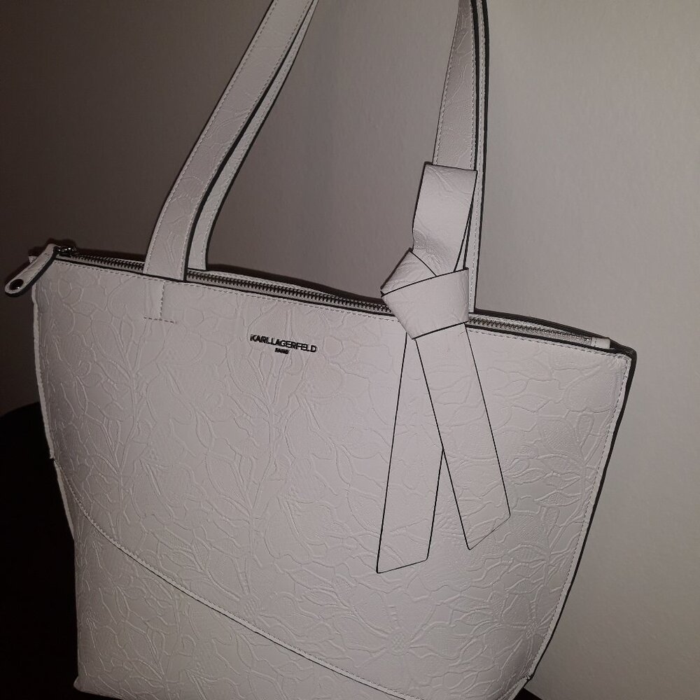 Karl Lagerfeld Paris Chantelle